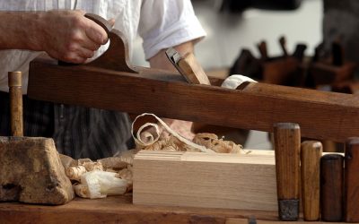 Tout savoir sur le métier de l’ébéniste