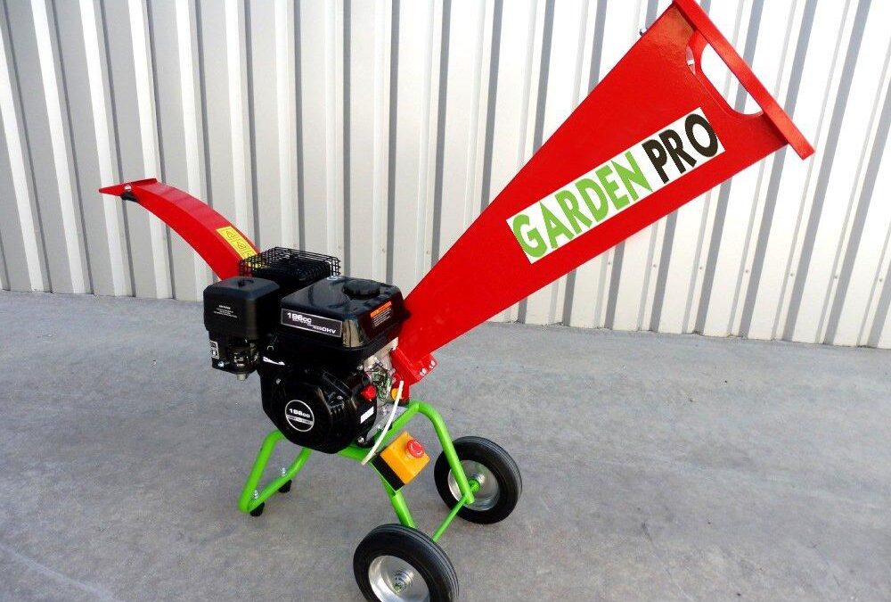 Broyeur de branches semi-pro : comment bien le choisir pour entretenir son terrain ?